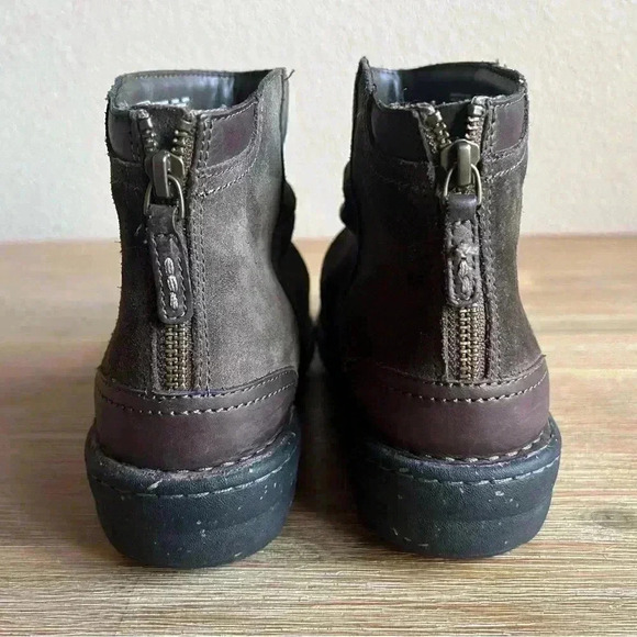 Clarks Ankle Boot Artisan Brown Suede Slouch Comfort Fashion Shoes Womens Sz 9.5 - Picture 10 of 13